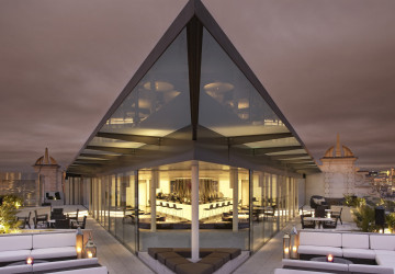 ME Hotel! Is this the coolest Hotel in London or what?!?