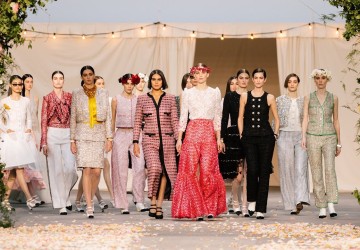 Warmth, tenderness and cheer – Chanel Haute Couture Show Spring/Summer 2021